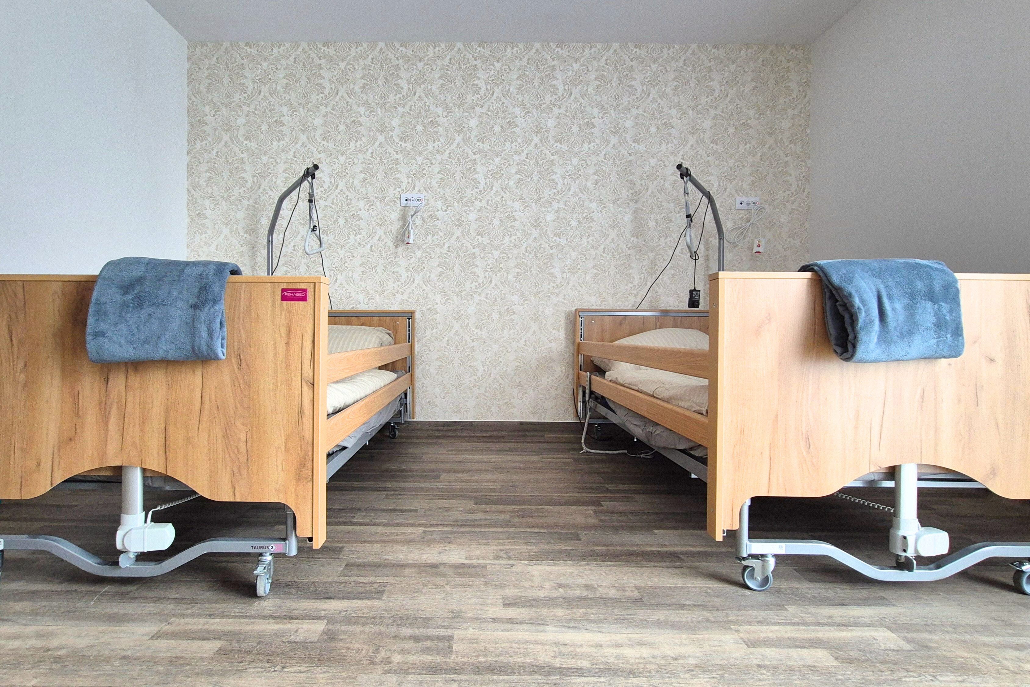 Golden Age Veľký Biel, dodanie a montáž PVC podlahy Fatra Novoflor Extra