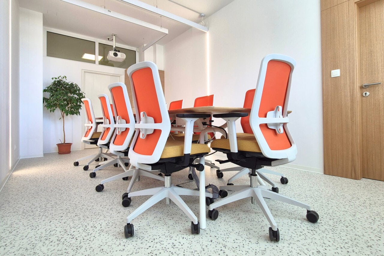 Rekonštrukcia kancelárie MTF STU Trnava, podlaha do kancelárie, Gerflor Taraly Impression